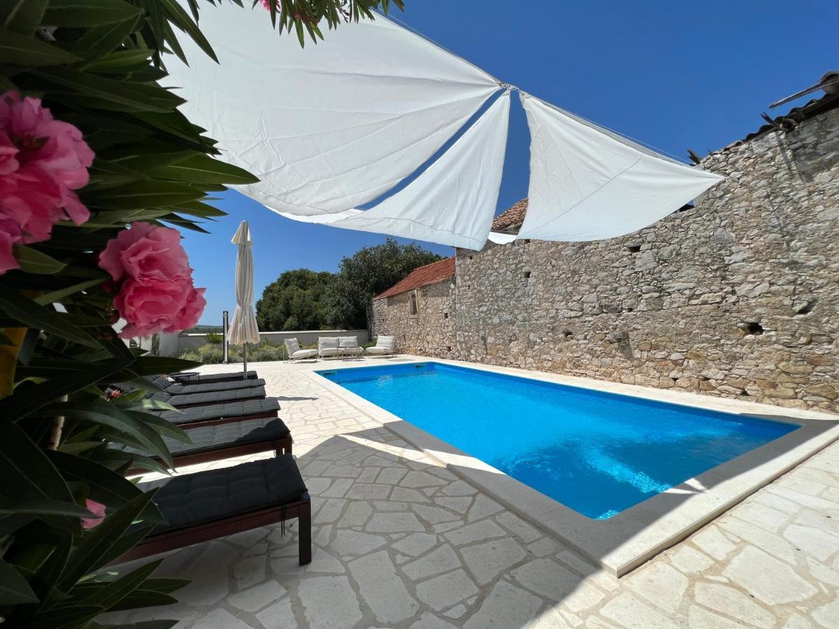 Villa Boutique House Ika With Private Swimming Pool Stankovci  Exterior foto